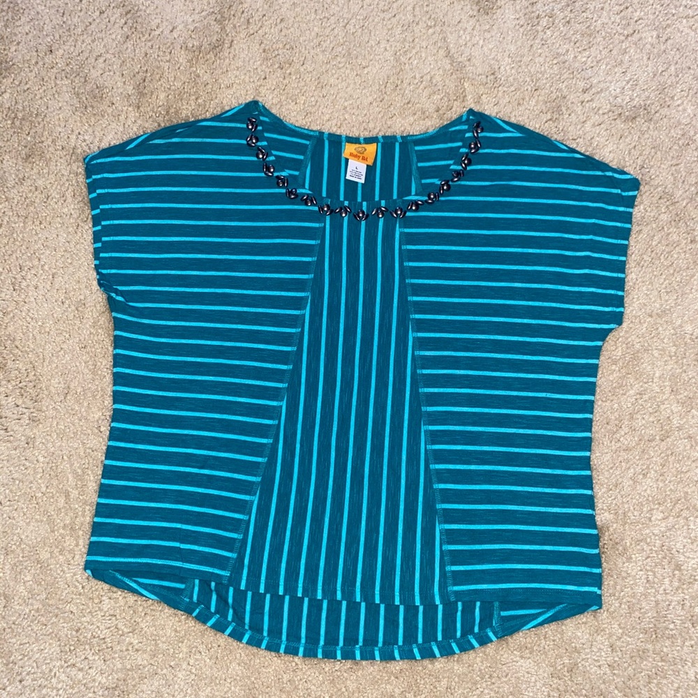 💙💚Ruby Rd Neck Accent Top💚💙 - Picture 8 of 10